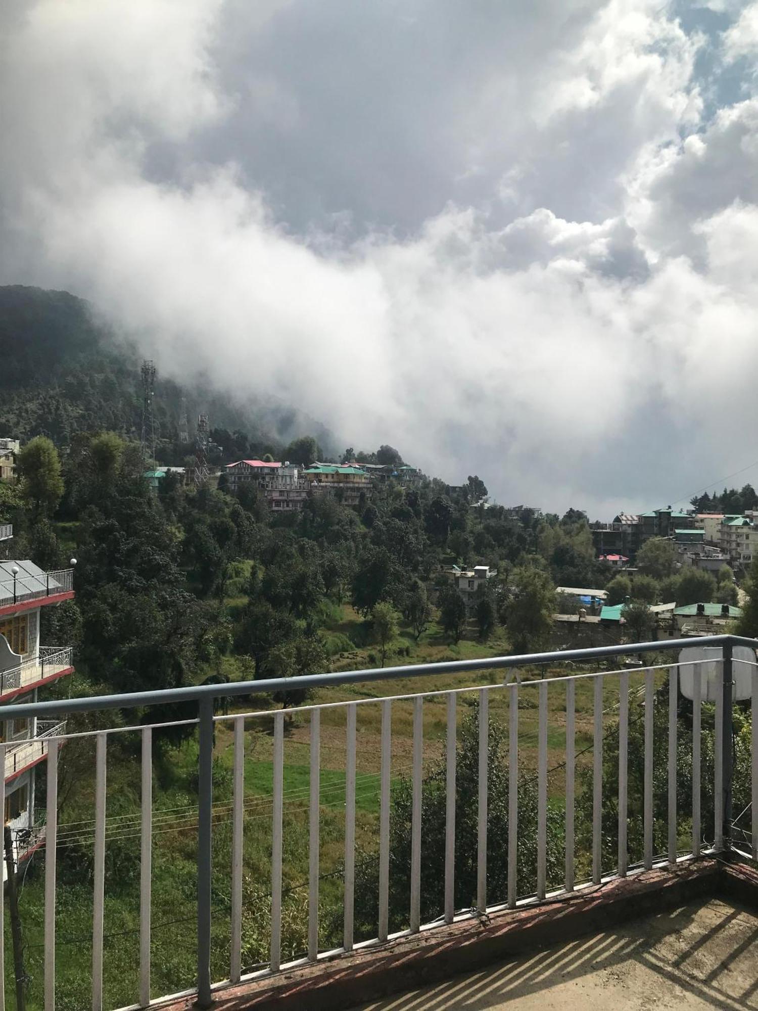 Mcleodganj Diaries Guest House Dharamshala Dış mekan fotoğraf